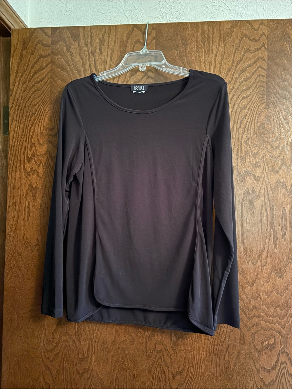Jones New York Black Long Sleeve Scoop Neck Top